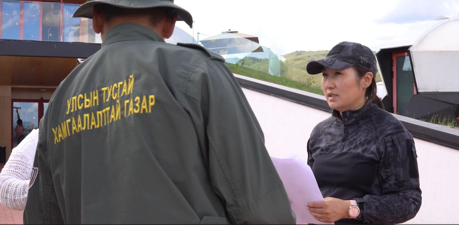 ТУСГАЙ ХАМГААЛАЛТТАЙ ГАЗАРТ АЯЛАЛ ЖУУЛЧЛАЛЫН ЧИГЛЭЛЭЭР ҮЙЛ АЖИЛЛАГАА ЯВУУЛЖ БАЙГАА АЖ АХУЙН НЭГЖҮҮДЭД ХАМТАРСАН ШАЛГАЛТ ХИЙЛЭЭ